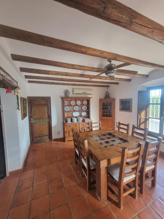 Finca Rural La Canera 16 Huespedes Sevilla Exteriör bild